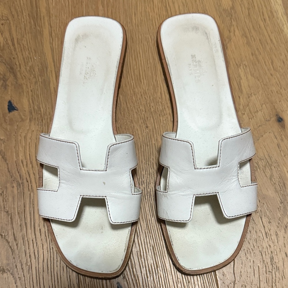 Hermes Oran White Women's Slide Sandals